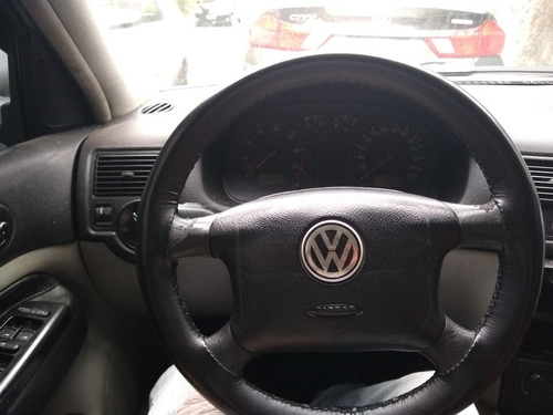Imagem 3 de 8 de Volkswagen Golf 2000 1.6 5p
