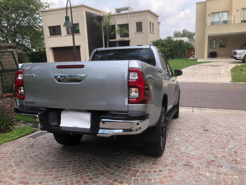 Imagen 15 de 19 de Toyota Hilux 2021 2.8 Cd Srx 177cv 4x2 At