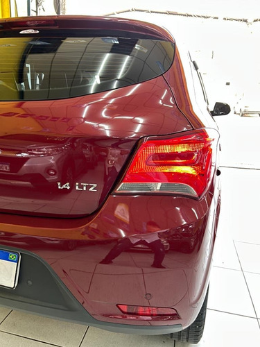 Imagem 10 de 18 de Chevrolet Onix 2019 1.4 Ltz 5p