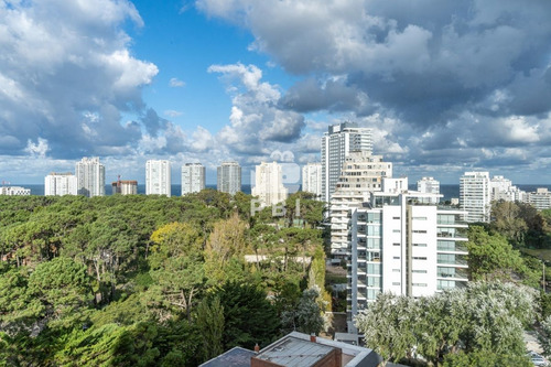 Imagen 4 de 21 de Apartamento 3 Dormitorios En Av. Roosevelt, Punta Del Este - Tressesenta - Ref : Pbi3204