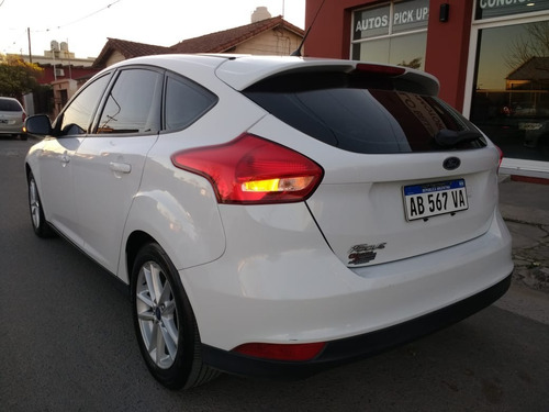 Imagen 3 de 12 de Ford Focus S 1.6 M/t