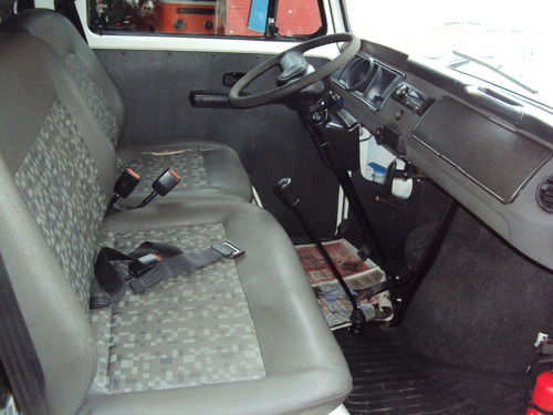 Kombi 2011 Flex 12 Lugares