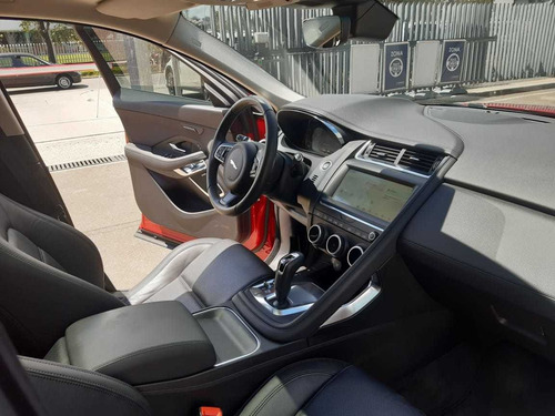 Jaguar E-pace Se *