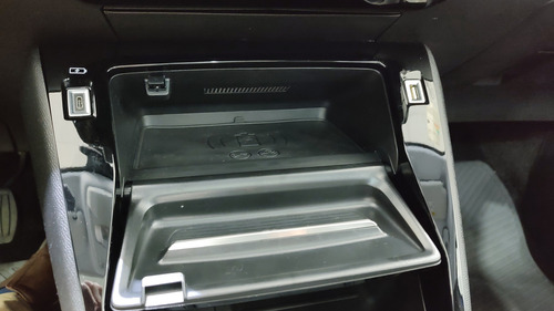 Peugeot 208 1.0T Allure Pack