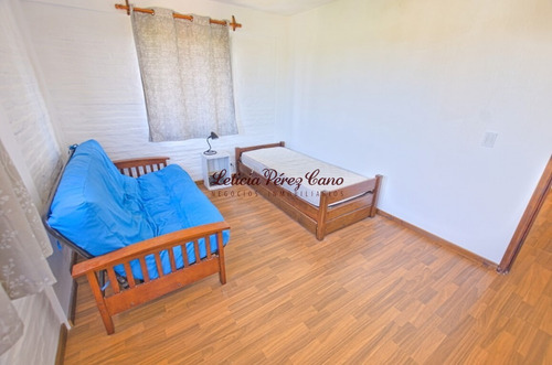Casa En Venta 2 Dormitorios En Balneario Buenos Aires- Ref: 19389