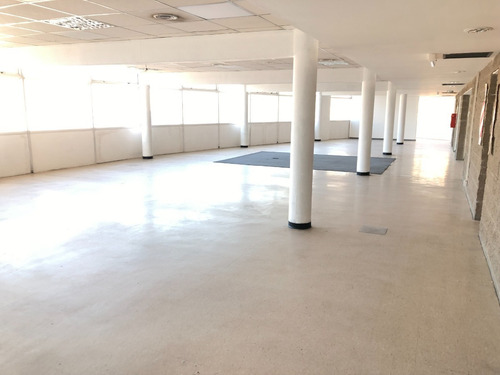 Imagen 12 de 25 de Alquiler Oficina San Isidro