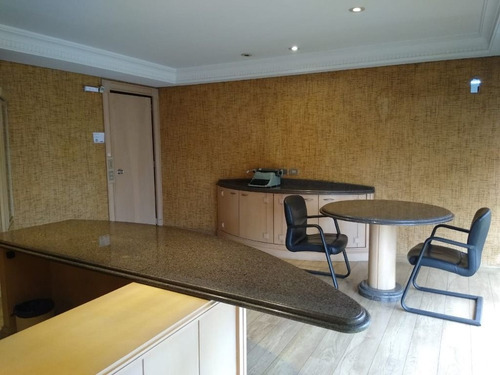 Imagem 18 de 30 de Casa Para Alugar, 571 M² Por R$ 12.000,00/mês - Bom Retiro - Curitiba/pr - Ca0079