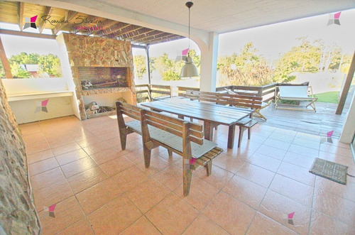 Casa En Venta La Barra- Ref: 8987