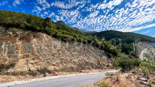 Terreno En Venta En Fraccionamiento Santa Isabel, Monterrey, Nuevo Leon