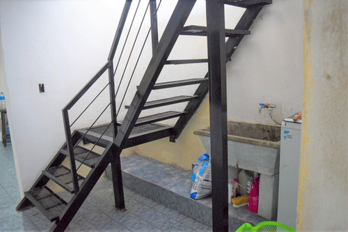 Imagen 17 de 30 de 138 E 11 Y 13. Casa De 3 Dormi En Venta Punta Lara