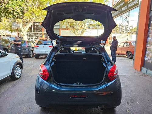 Peugeot 208 1.5 Active