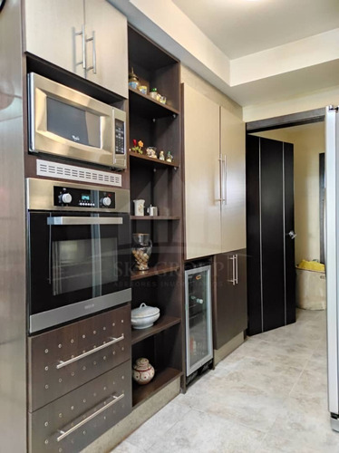 Imagen 9 de 22 de Yosmar & Fernando Venden Townhouse En El Rincón, Res. Villa Orense. Lemth - 158 Solo Clientes