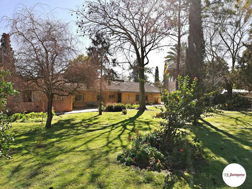 Imagen 10 de 30 de Venta Casa Quinta 3449 M De Lote, 409 M Cubiertos, Amplia Pileta Y Parque Soñado, Garin, Escobar