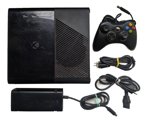 Microsoft Xbox 360 E Consola