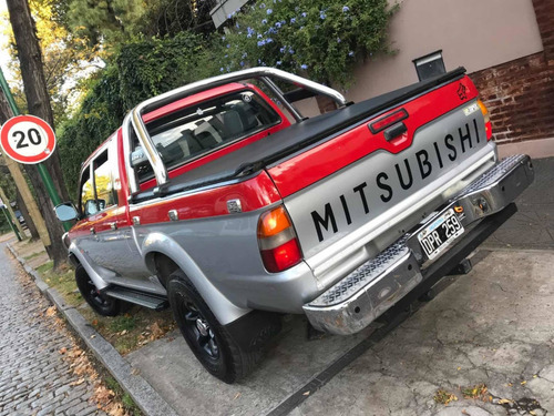 Imagen 4 de 9 de Mitsubishi L200 2000 2.5 D/cab 4x4 Turbo