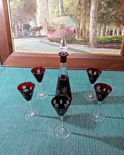 Juego De Botellón Y Copas De Cristal Checoslovaco (Usado)