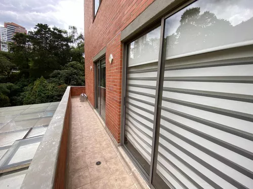 Apartamento En Venta En El Poblado, La Calera. Cod V12467