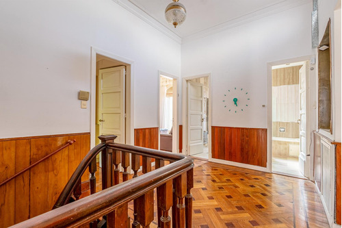Excelente Casa - Venta - 8 Amb - Jardin - Piscina - Cocheras - Belgrano R