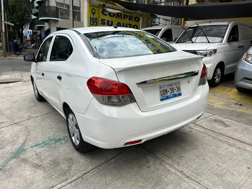 Dodge Attitude 1.2 Se Mt