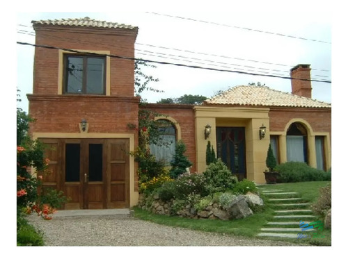 Muy Linda Casa En Alquiler, Zona Pinares, Punta Del Este