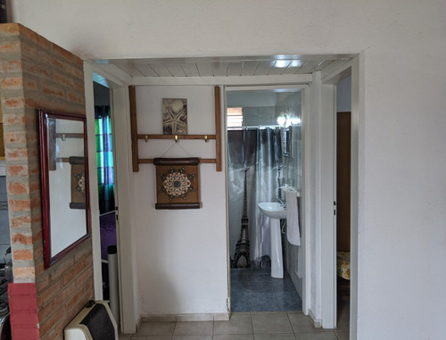 Casa Alquiler Centro Muy Comodo Frente Lago