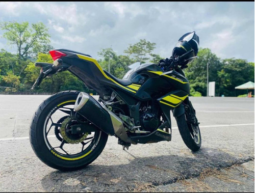 Kawasaki Z250