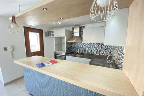 Imagen 3 de 18 de Departamento Duplex En Venta De 3d+2b Gc Bajos