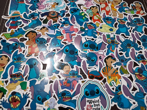 Set De 50 Stickers/calcomanías, De Lilo Y Stitch