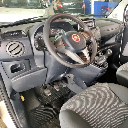 Fiat Doblo 1.8 16v Essence 7l Flex 5p