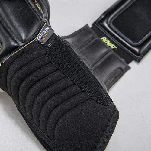 Imagen 5 de 5 de Guantes De Portero Uno Premier Gk Pro Negro/ Oro
