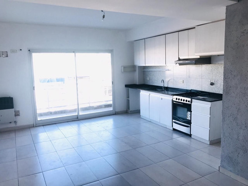 Imagen 6 de 13 de Departamento En Venta En San Miguel