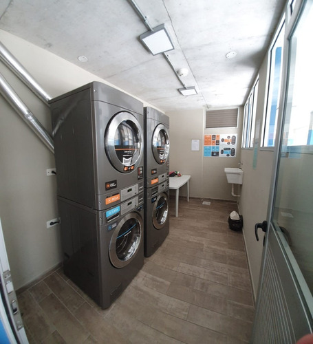 -apartamento 1 Dormitorio, Balcón, Garage, La Blanqueada.