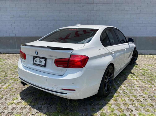 Imagen 7 de 13 de Bmw Serie 3 2018 2.0 320ia Sport Line At