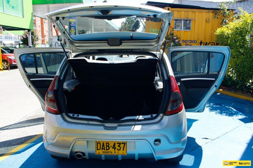 Imagen 11 de 25 de Renault Sandero