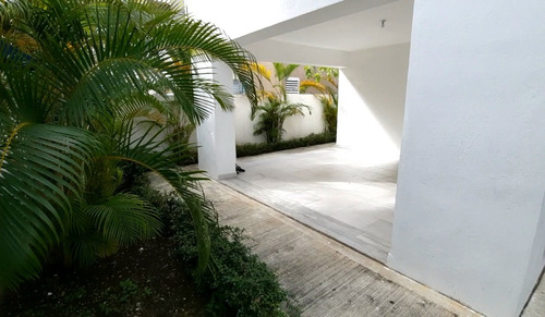 Imagen 12 de 13 de Apartamento En Santo Domingo Norte (jacobo Majluta) 2do Nivel, 3 Habitaciones
