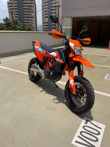 Ktm 690 Smc R 2024 - Nueva
