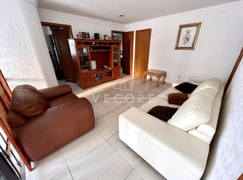 Imagen 9 de 30 de Casa En Venta, Av. Naciones Unidas, Zapopan