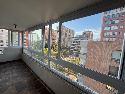 Se Arrienda Amplio Departamento En Las Condes Remodelado