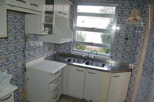 Imagem 9 de 19 de Apartamento A Venda Na Rua Carlos Von Koseritz, Três Dormitórios - Ap1019