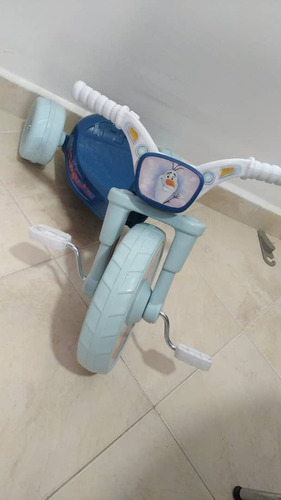 Imagen 2 de 3 de Triciclo Disney Frozen 2 Frozen 2 Fly Wheels 10 Junior