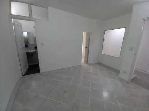 Local En Arriendo En Versalles (279059898).