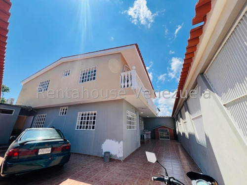 Estefani Salon Vende Casa En Bararida-lara-25-6025/