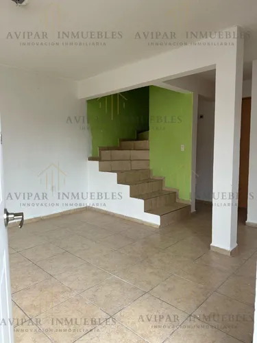 Venta De Casa En Av. Mirador De Sanata Rosa, El Mirador, El Marques Queretaro. Jtc085