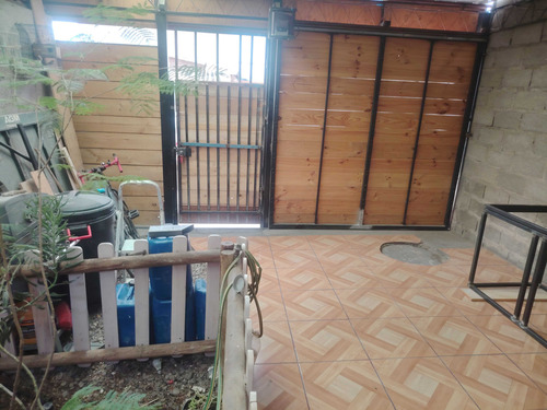 Casa De 2 Pisos En Calama (84412)