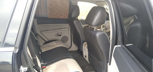 Jeep Grand Cherokee - 2010