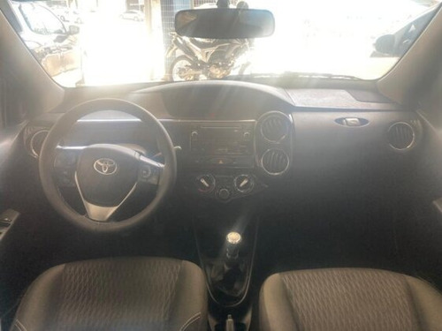 Imagem 6 de 10 de Etios Sedan Xs 1.5 (flex)