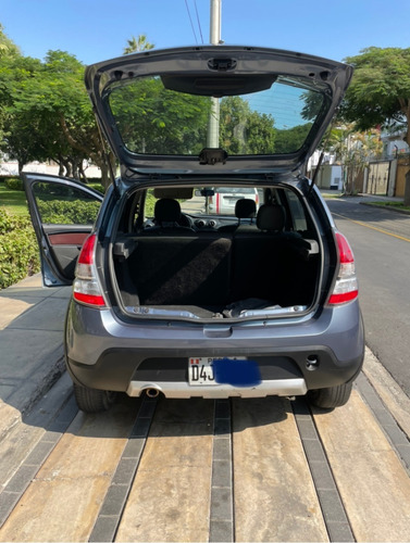 Camioneta Renault Stepway Año 2012/13 Vende Dama Unico Dueño