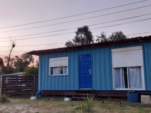 Imagen 4 de 7 de Casas Gemelas Para 4 O 5 Personas. Pleno Centro-frente Plaza Mujer- 2 Cuadras De La Playa