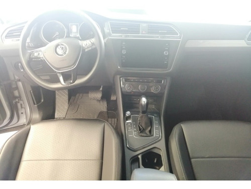 Imagen 13 de 15 de Volkswagen Tiguan 2020 1.4 Comfortline Plus At