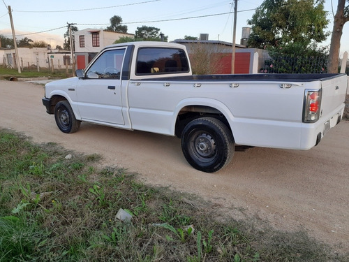 Mazda Mazda B2000 Pik Up 2.0 Inmacula